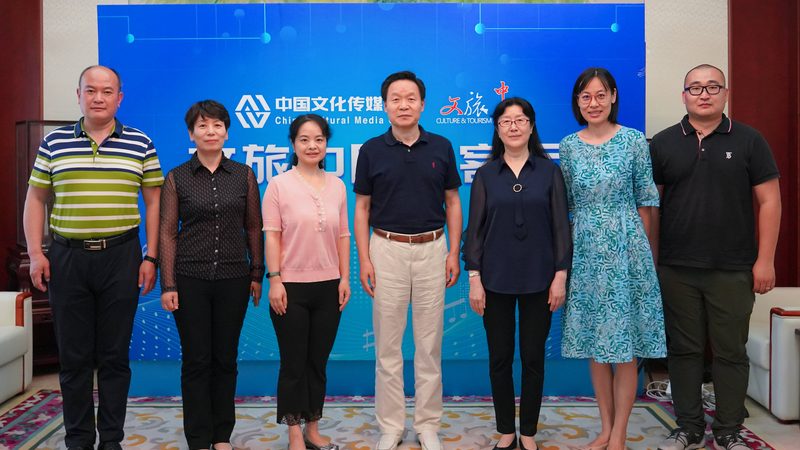 品牌设计材质选择：揭秘材质背后的设计逻辑